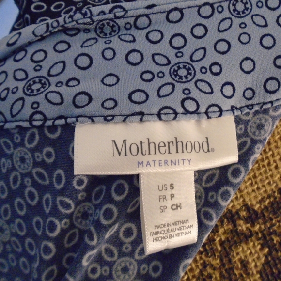 Maternity Dress - Picture 3 of 7